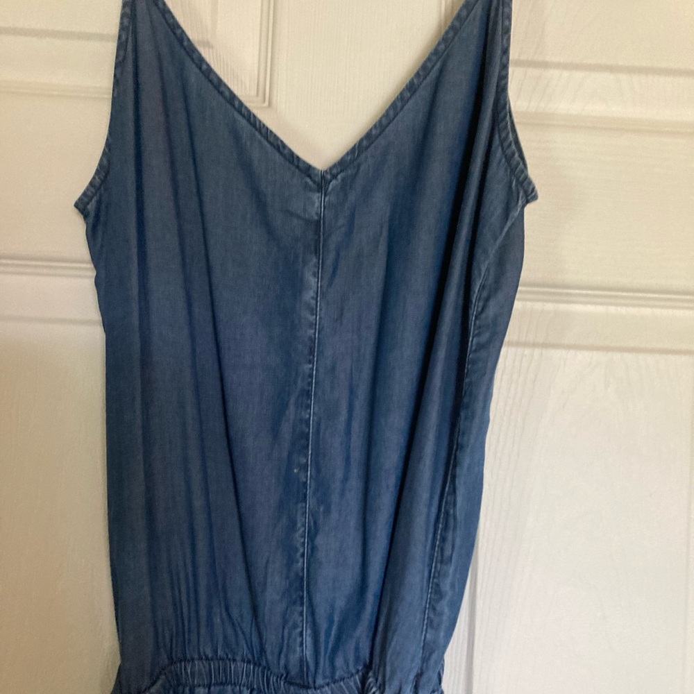 Tommy Bahama XS jumpsuit. - Picture 3 of 11